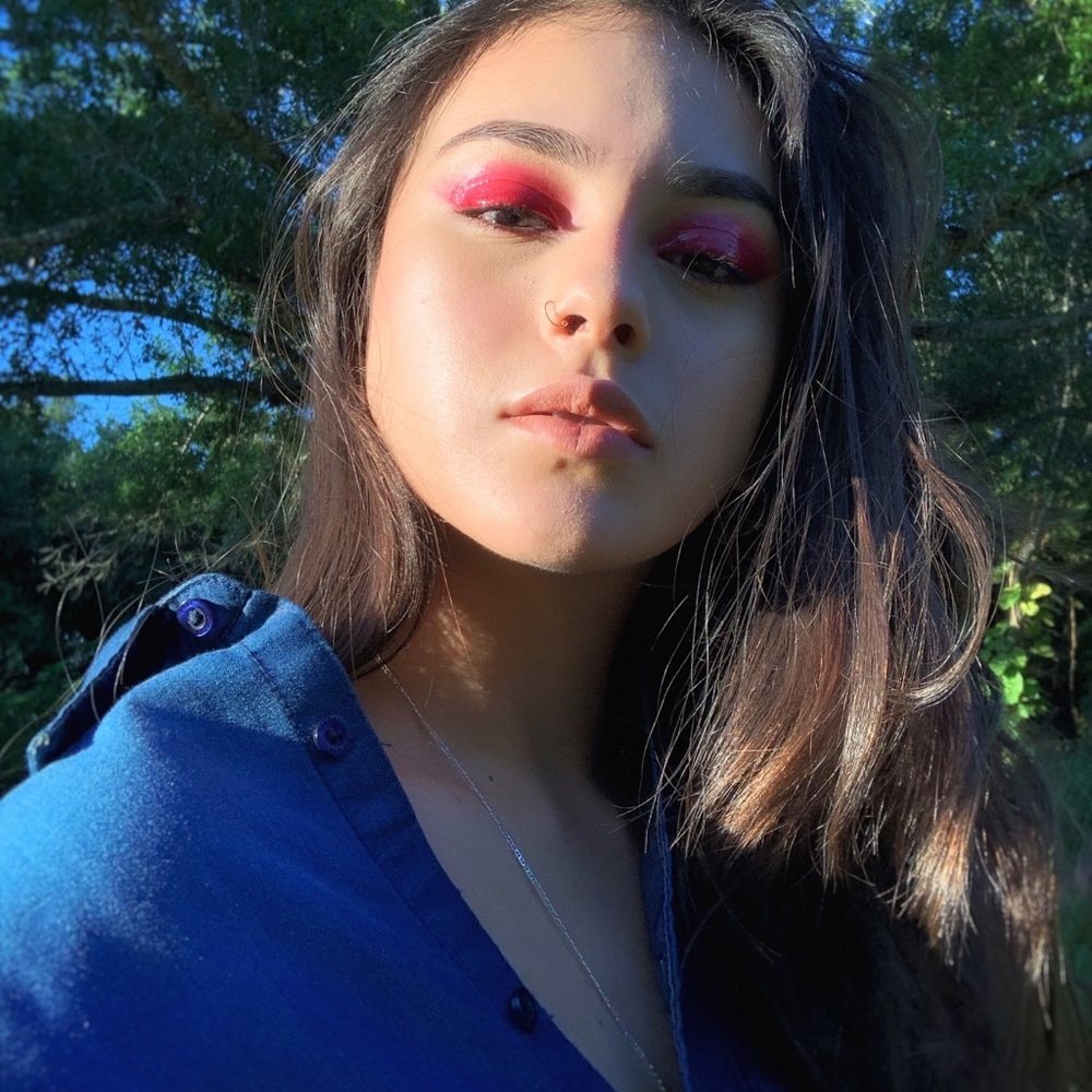 Meet your Posher, Mariana